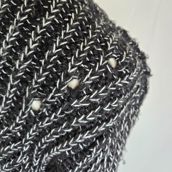 John + Jenn Sweater Medium Black & White Knit Designer Chevron Pattern Ribbed - Picture 7 of 11